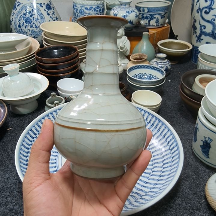 紫砂茶盘彦*龙泉窑小瓶子一个