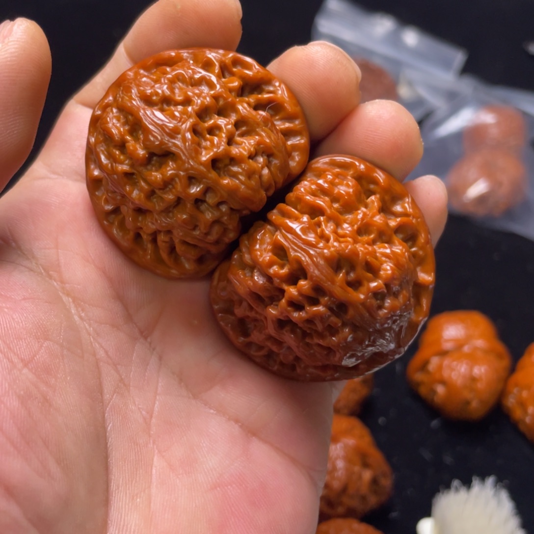 顺****文玩核桃吊坠大李子家文玩核桃
