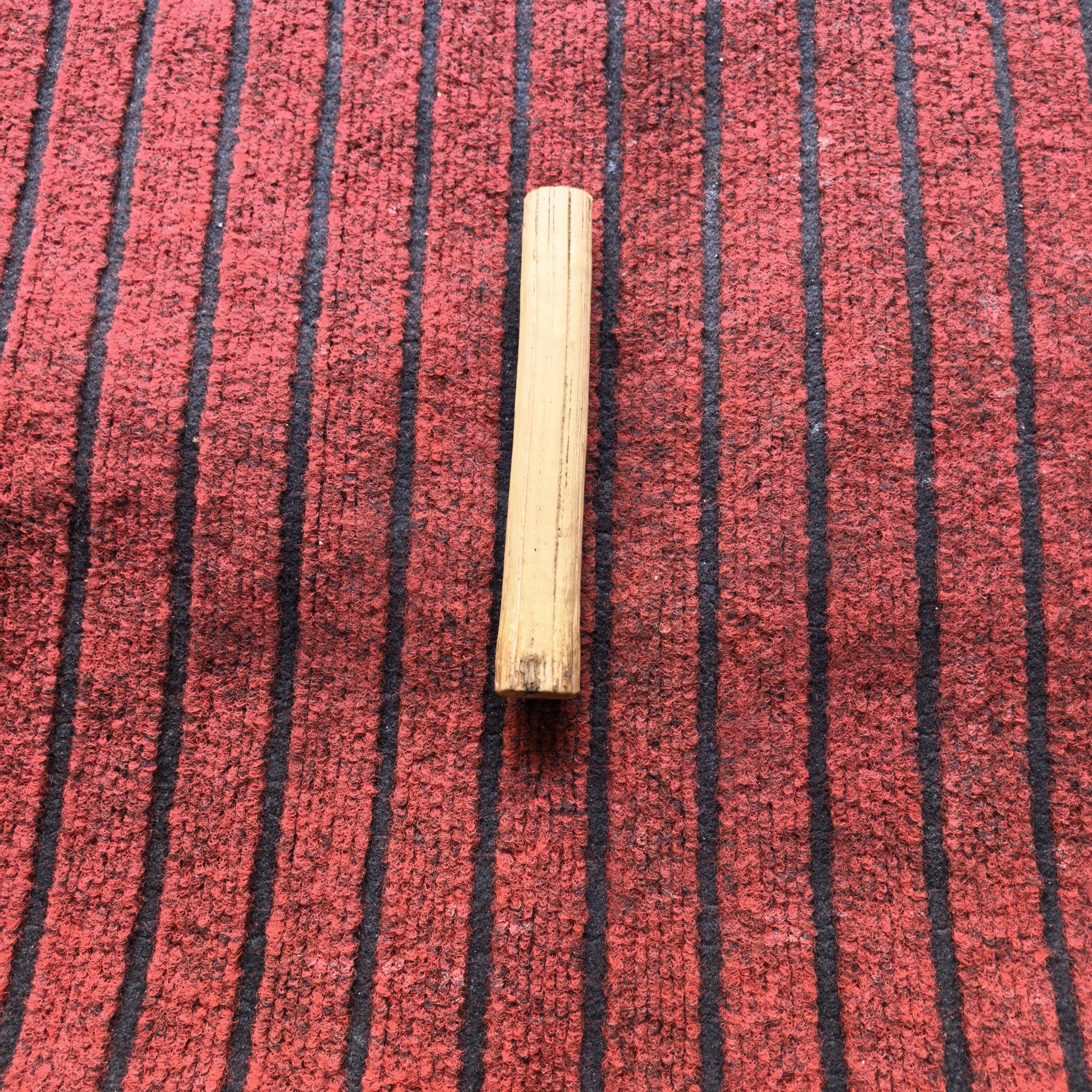 降龙木 招财手摆件