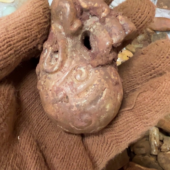 和田玉（黄玉）未镶嵌挂件