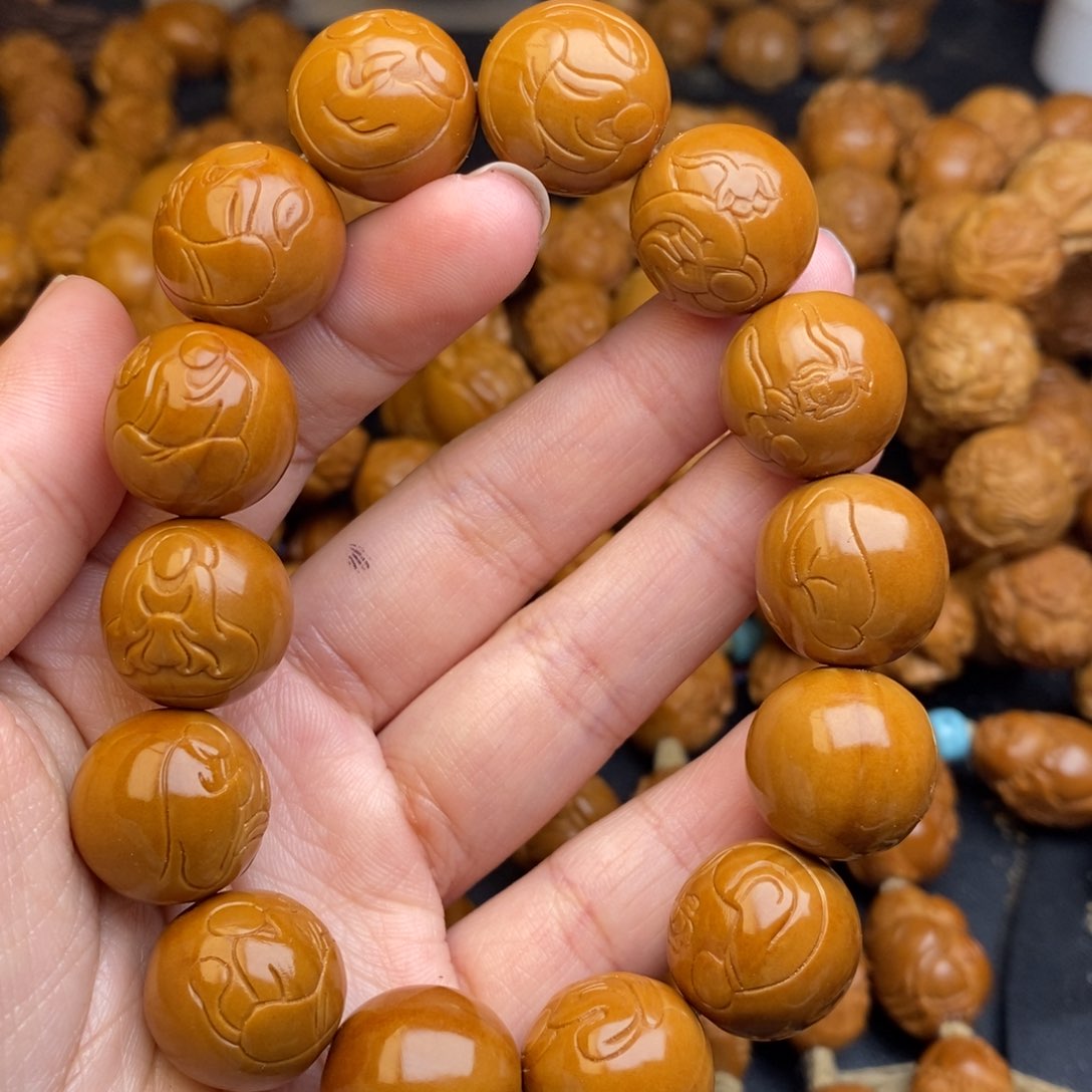 橄榄核吊坠正圆光珠无相佛