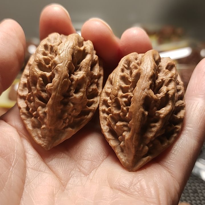 吊坠文玩核桃伪四楞山字尖通天塔9