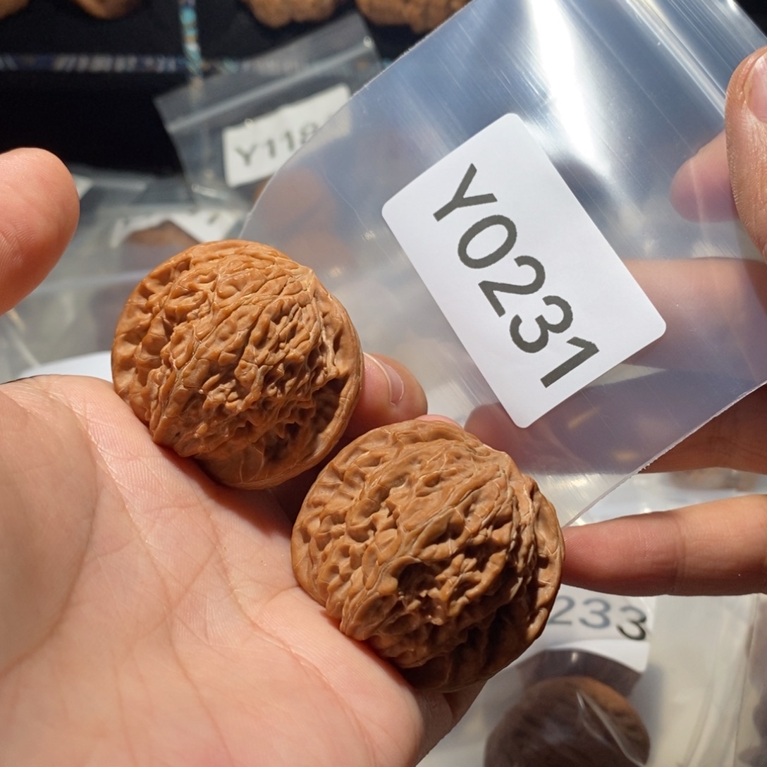 文玩核桃吊坠42全品房山山地磨