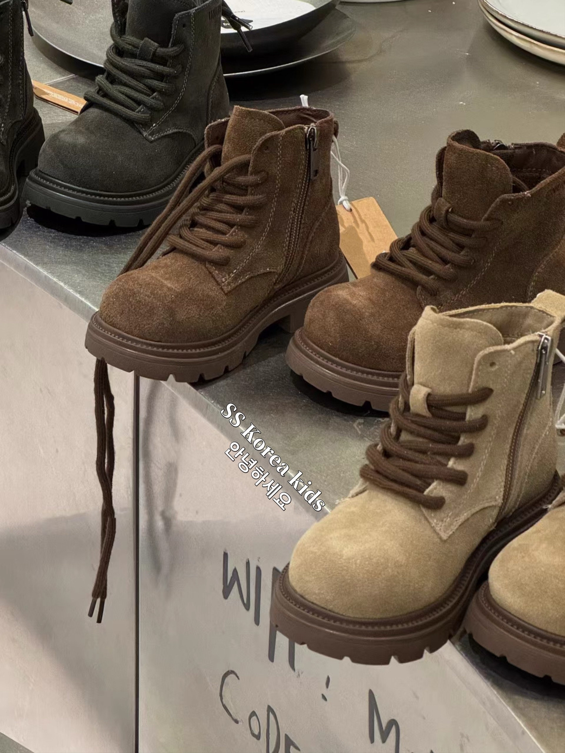 GUAIGAUI女童马丁靴拳击博肯靴拉链款高级韩系