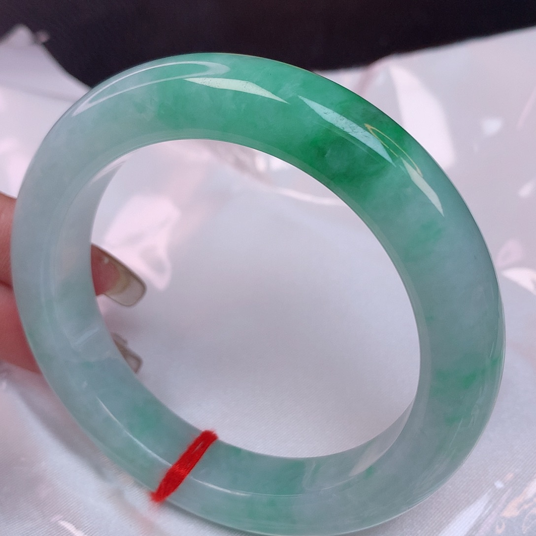 翡翠手镯未镶嵌58 翡翠手镯