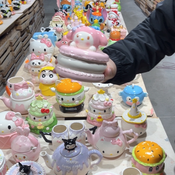 紫砂茶案这么多人在一起玩呢