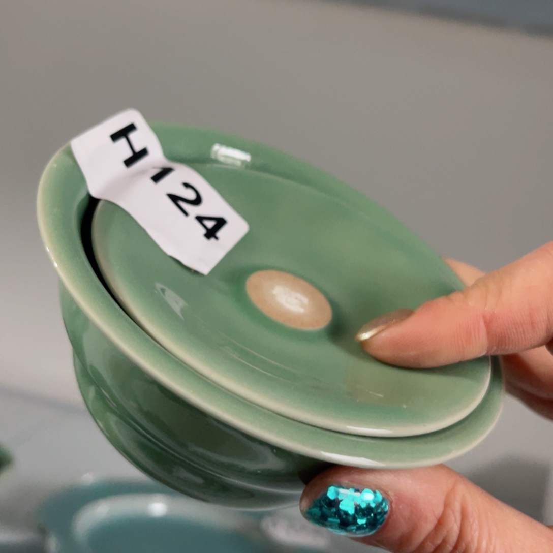 瓷片蓉哈哈哈哈哈哈哈哈呵呵呵