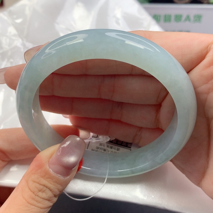 未镶嵌手镯翡翠38