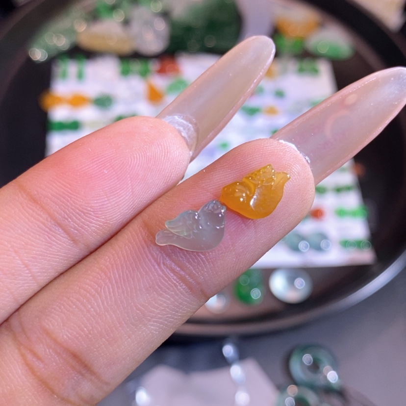 【闪购商品】翡翠挂件未镶嵌喜鹊