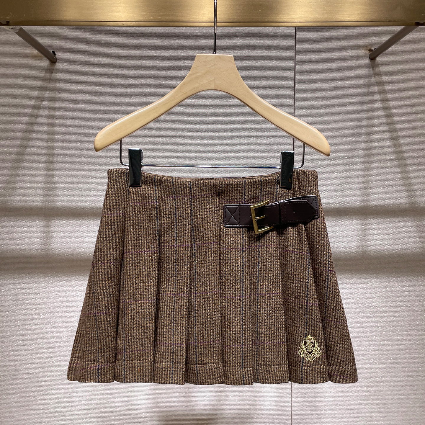 复古学院风百褶裙2025秋冬新款韩系减龄少女感显瘦a字裙格纹半裙