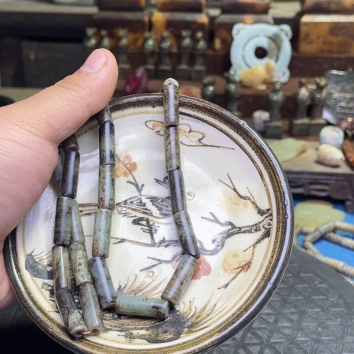 摆件新号开播，漏漏漏漏！