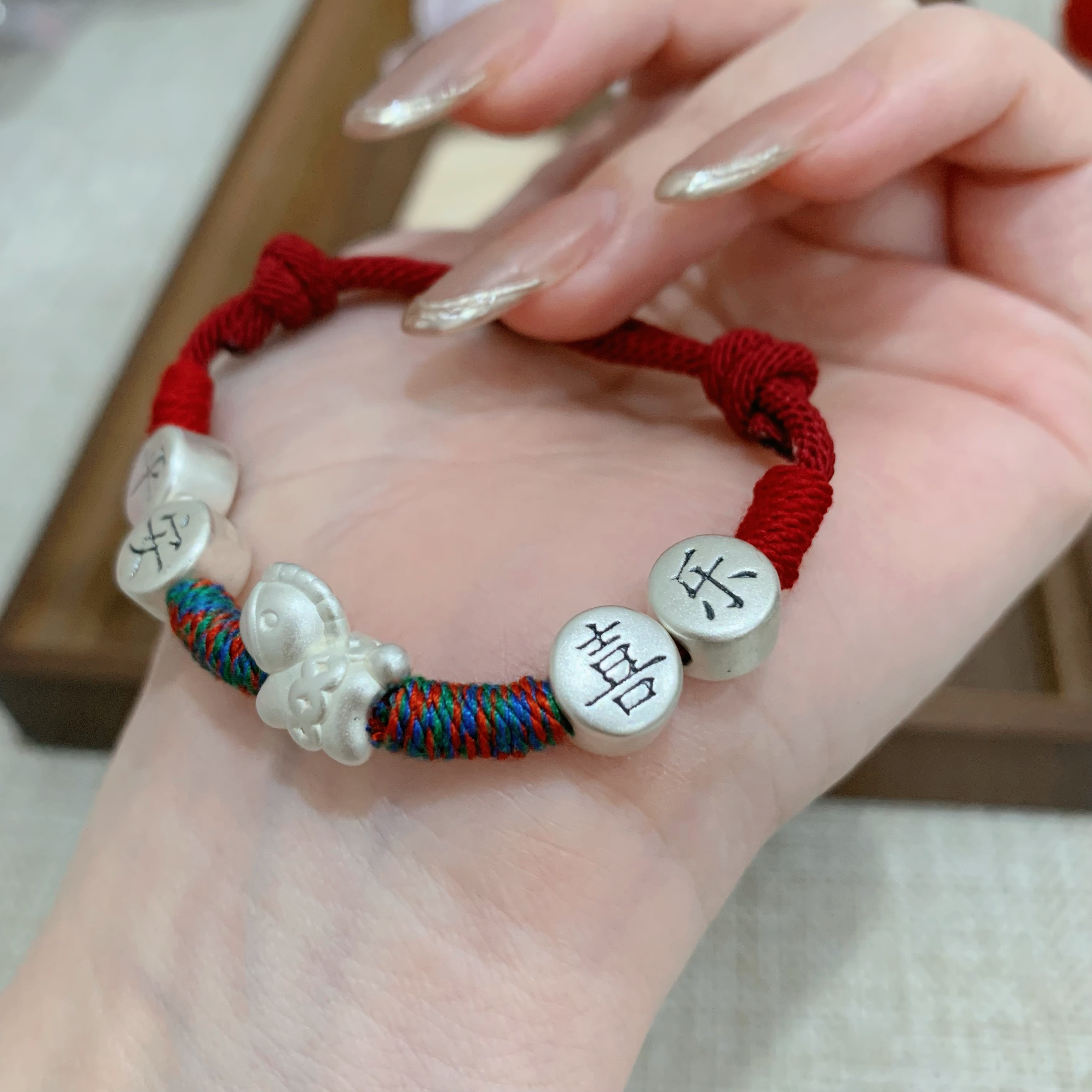 足银手链 足银本本年【视频爆款】幸福加马 纯手工编织 红绳手链