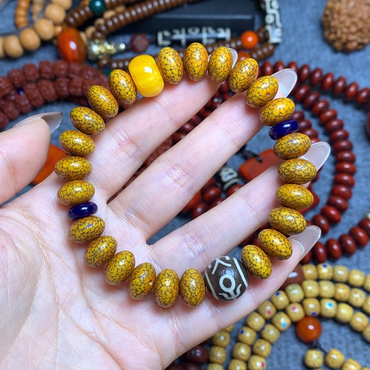 星月菩提吊坠菩提