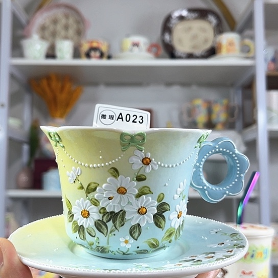 手绘高温釉下彩陶瓷