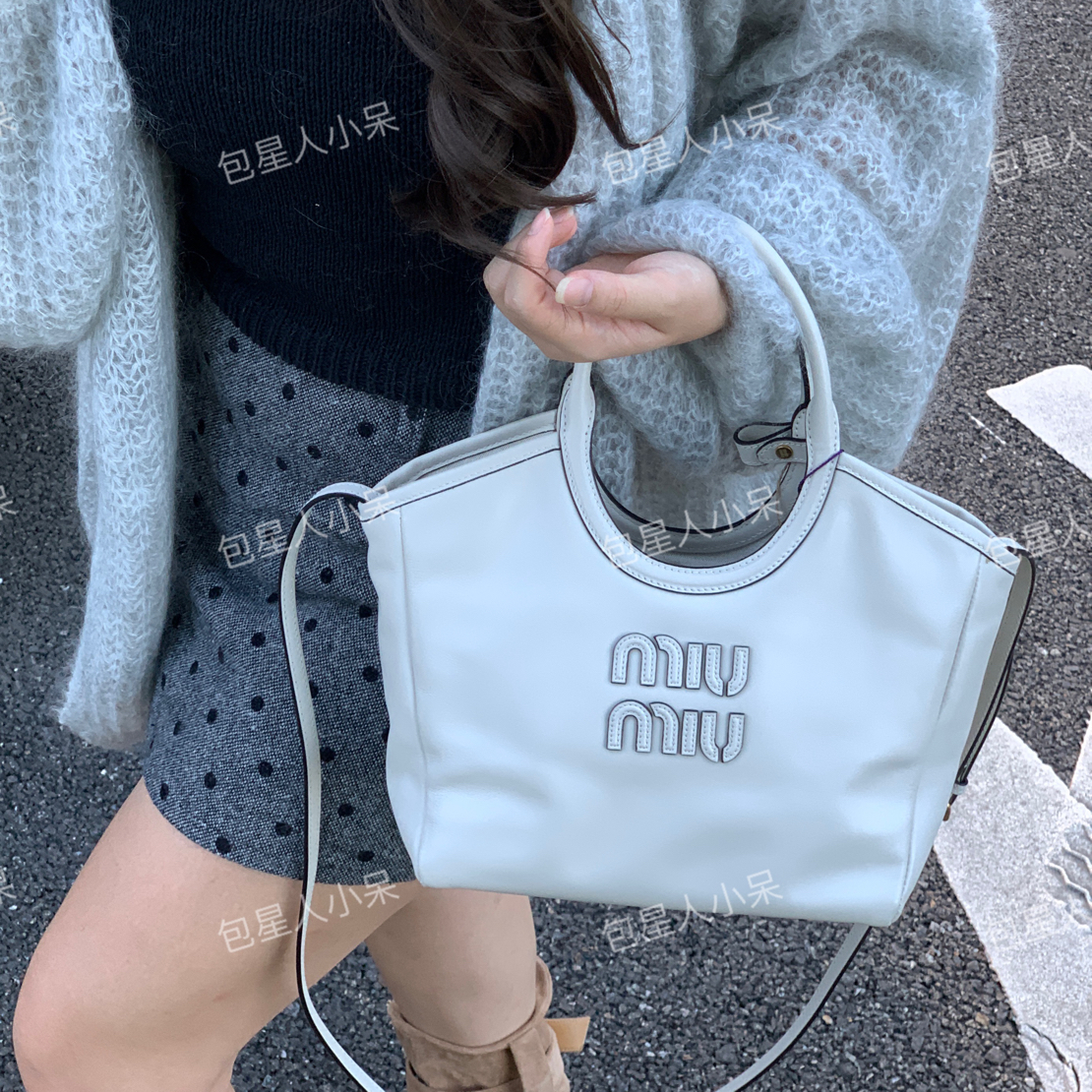 95新 MIU MIU/缪缪 超韩白色小号宽版IVY手提包