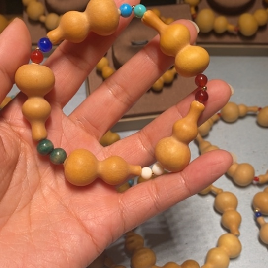 夏***荷天然葫芦，一物一拍