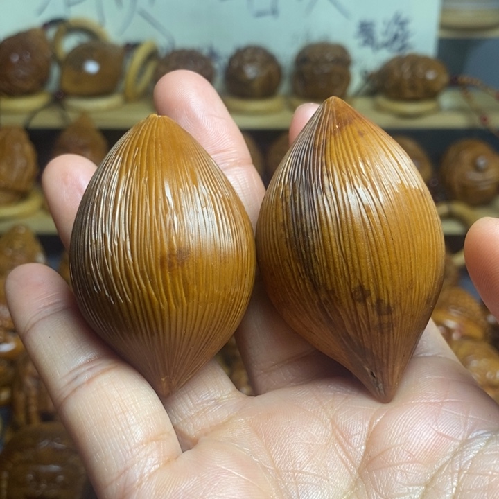 【闪购商品】香榧木橄榄核雕刻瑕疵