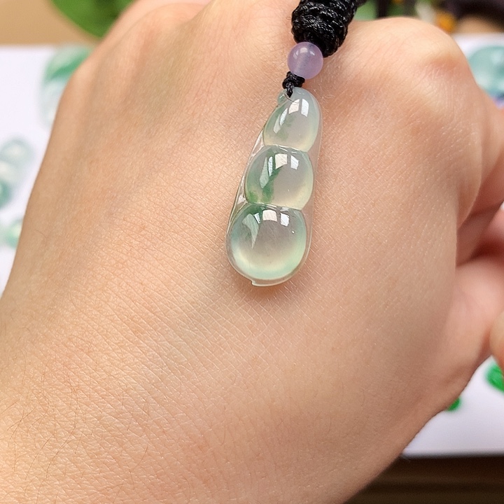 翡翠吊坠(不含链)未镶嵌豆子