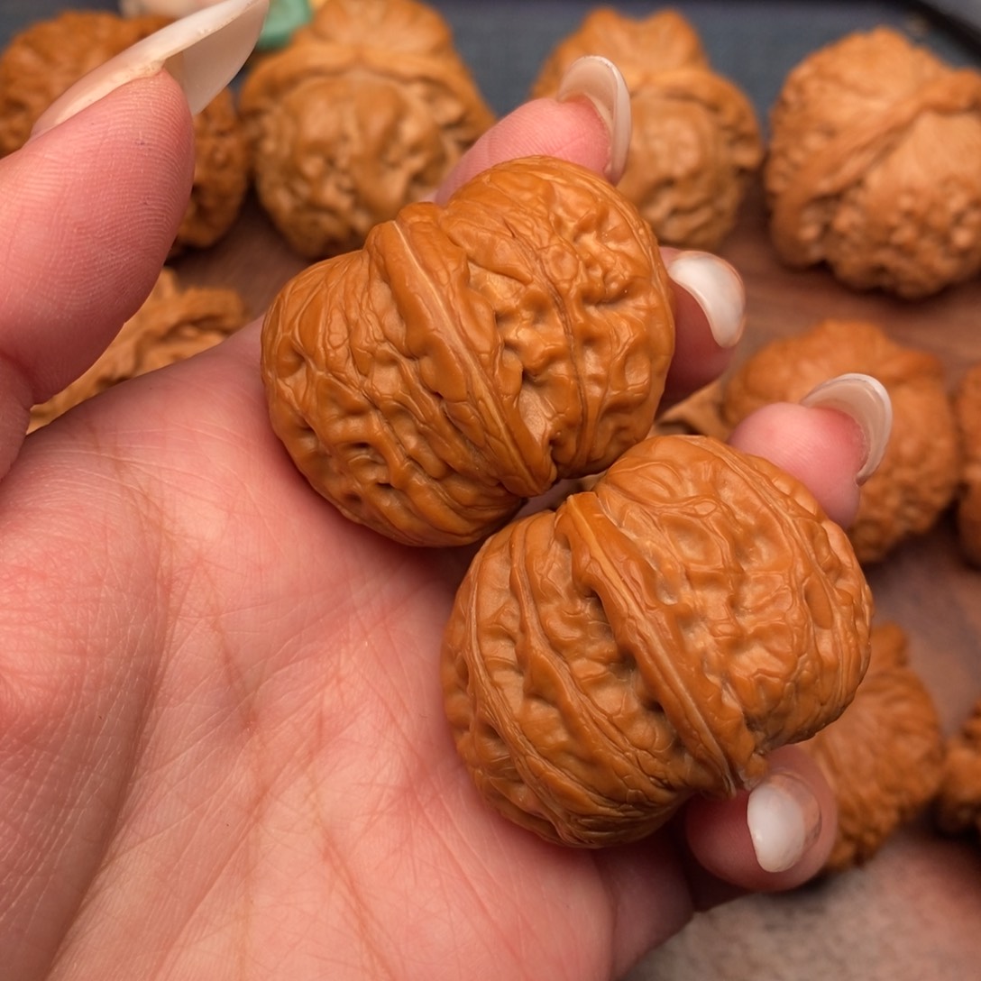 文玩核桃把件平谷元宝40