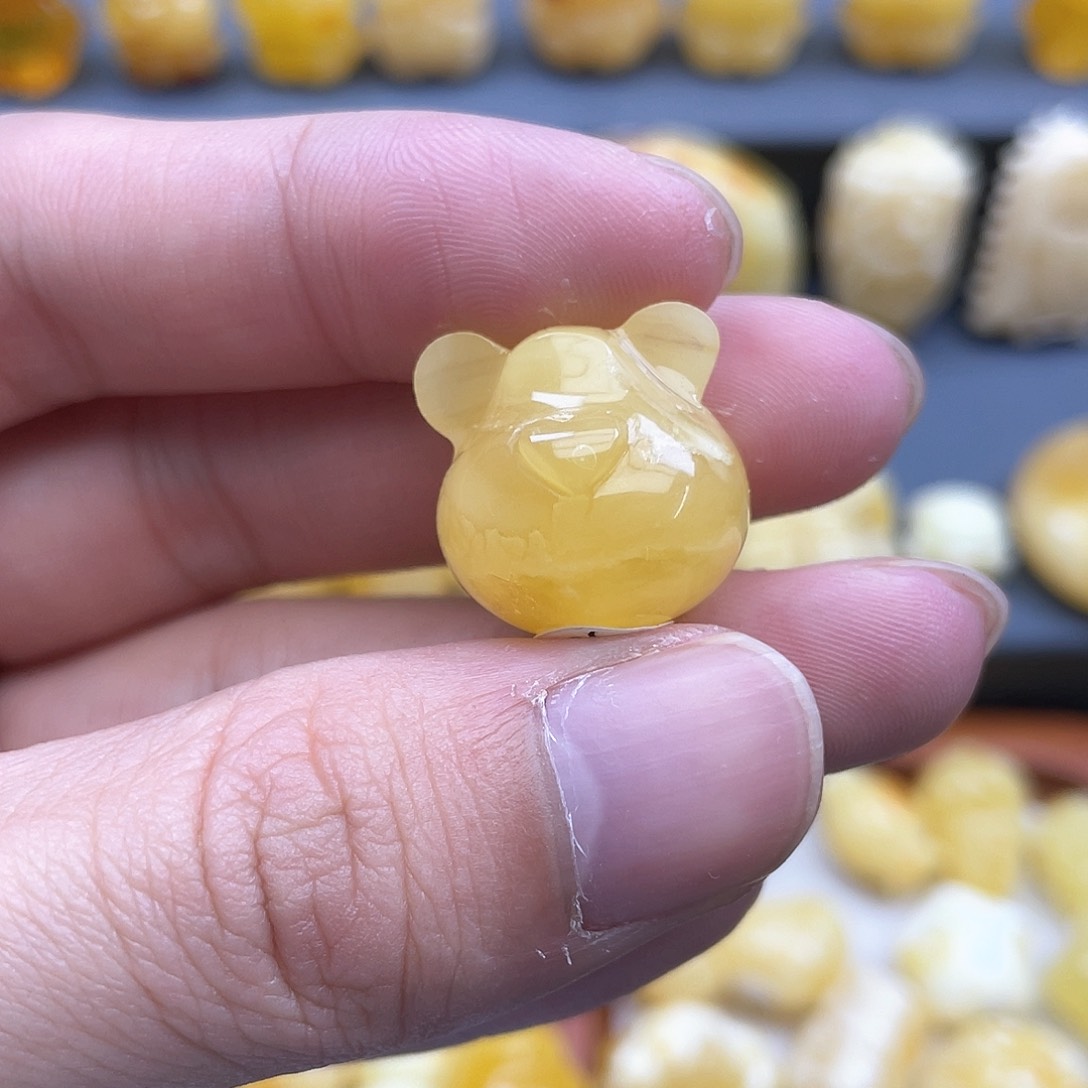 琥珀裸石未镶嵌蜜蜡