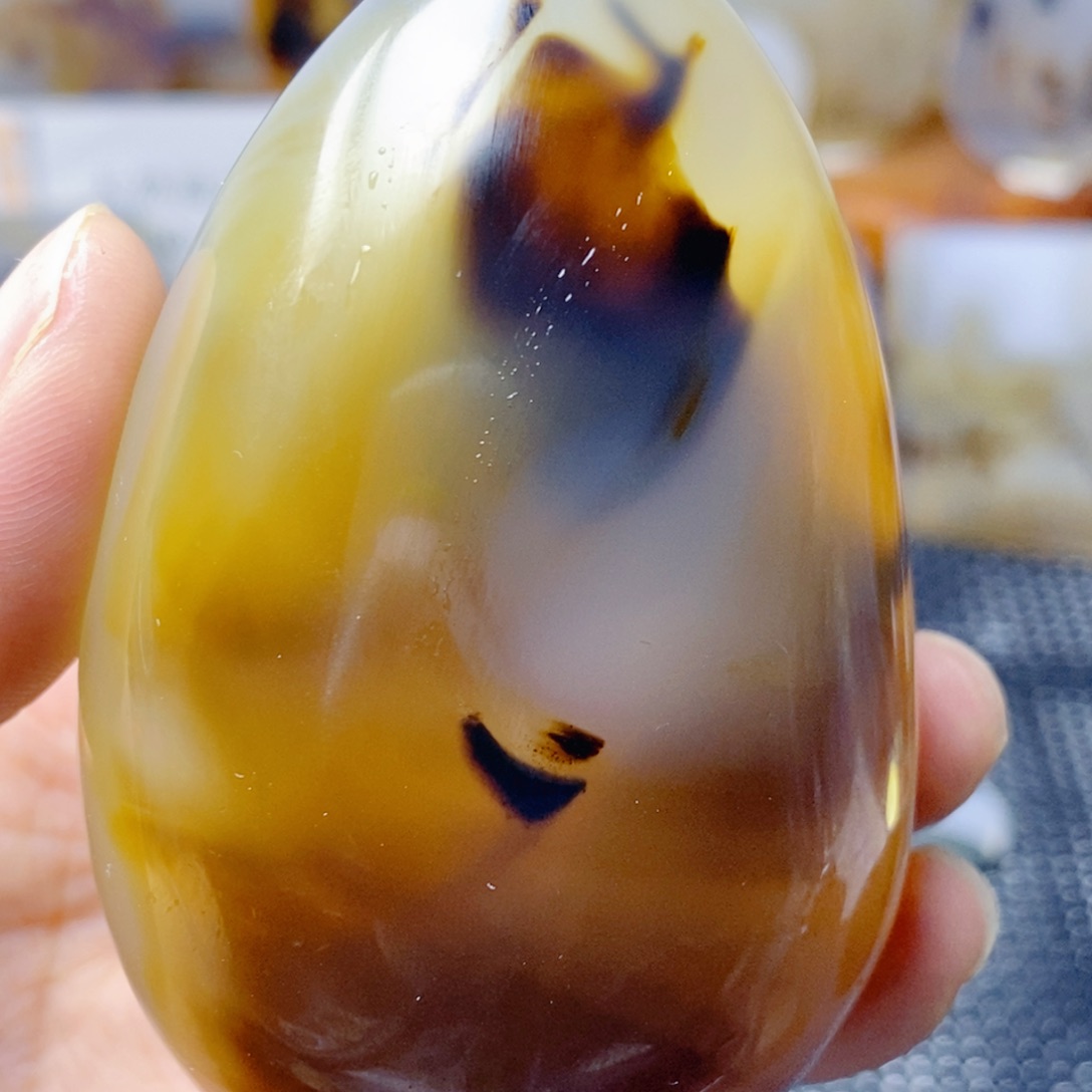 玛瑙/玉髓未镶嵌珠宝奇石