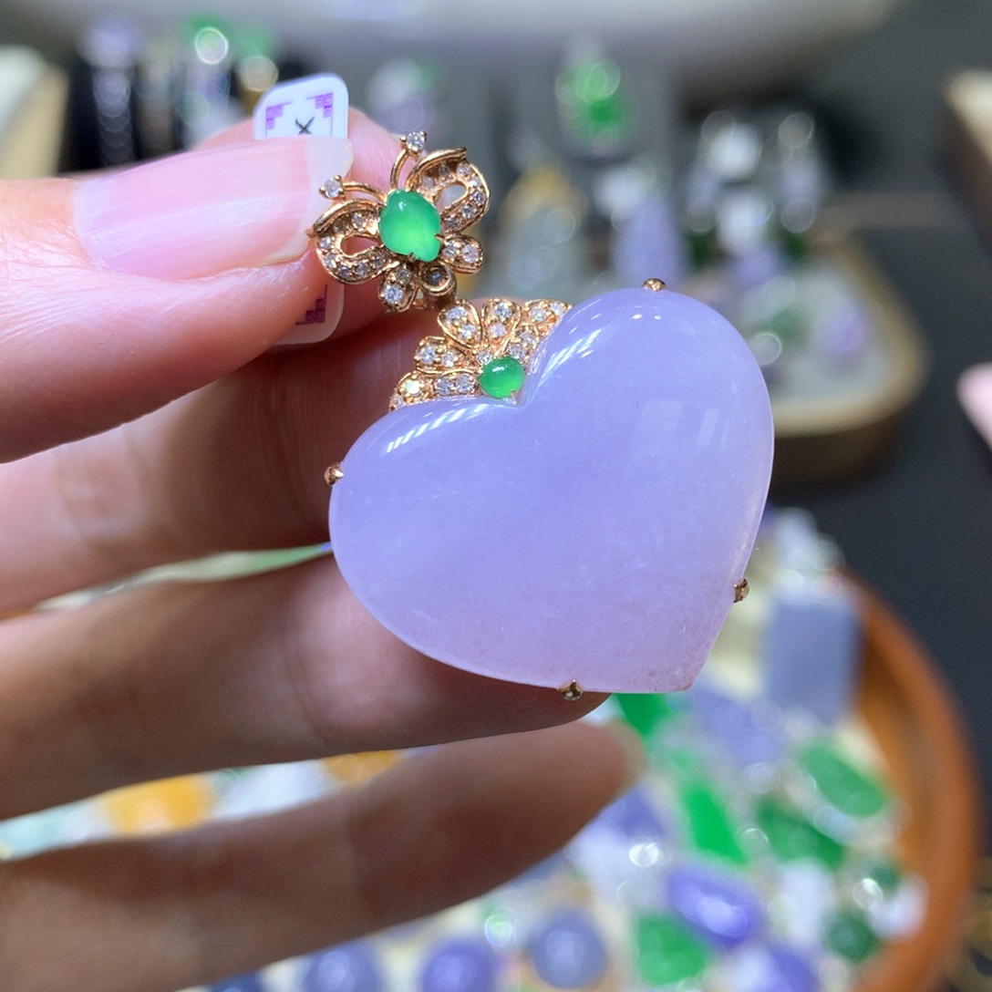 【闪购商品】翡翠颈饰18K金镶嵌翡翠吊坠项链