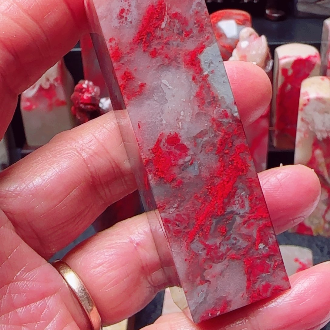 昌化石昌化鸡血石