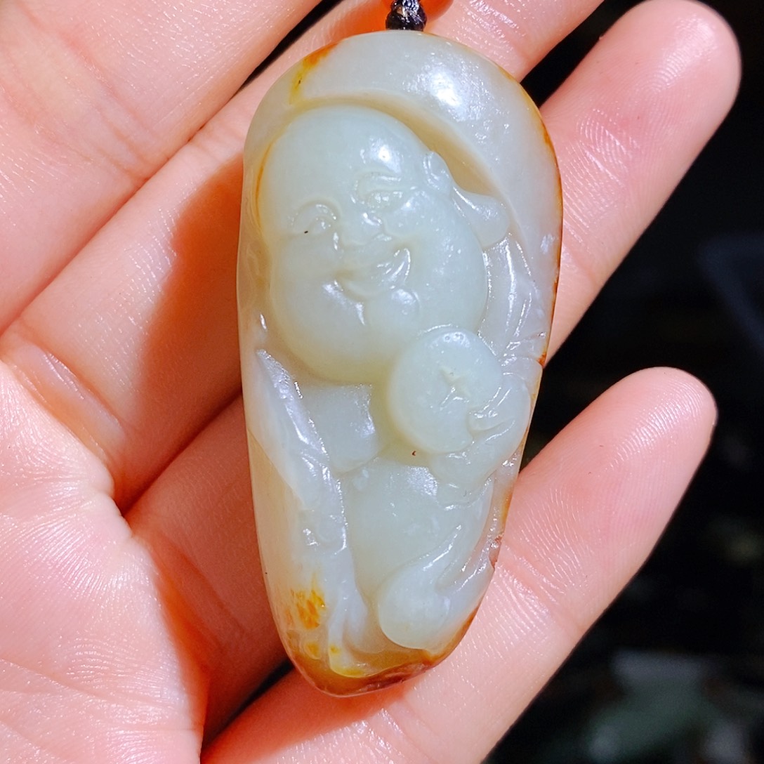 和田玉颈饰未镶嵌