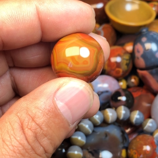 玛瑙/玉髓颈饰未镶嵌J****金