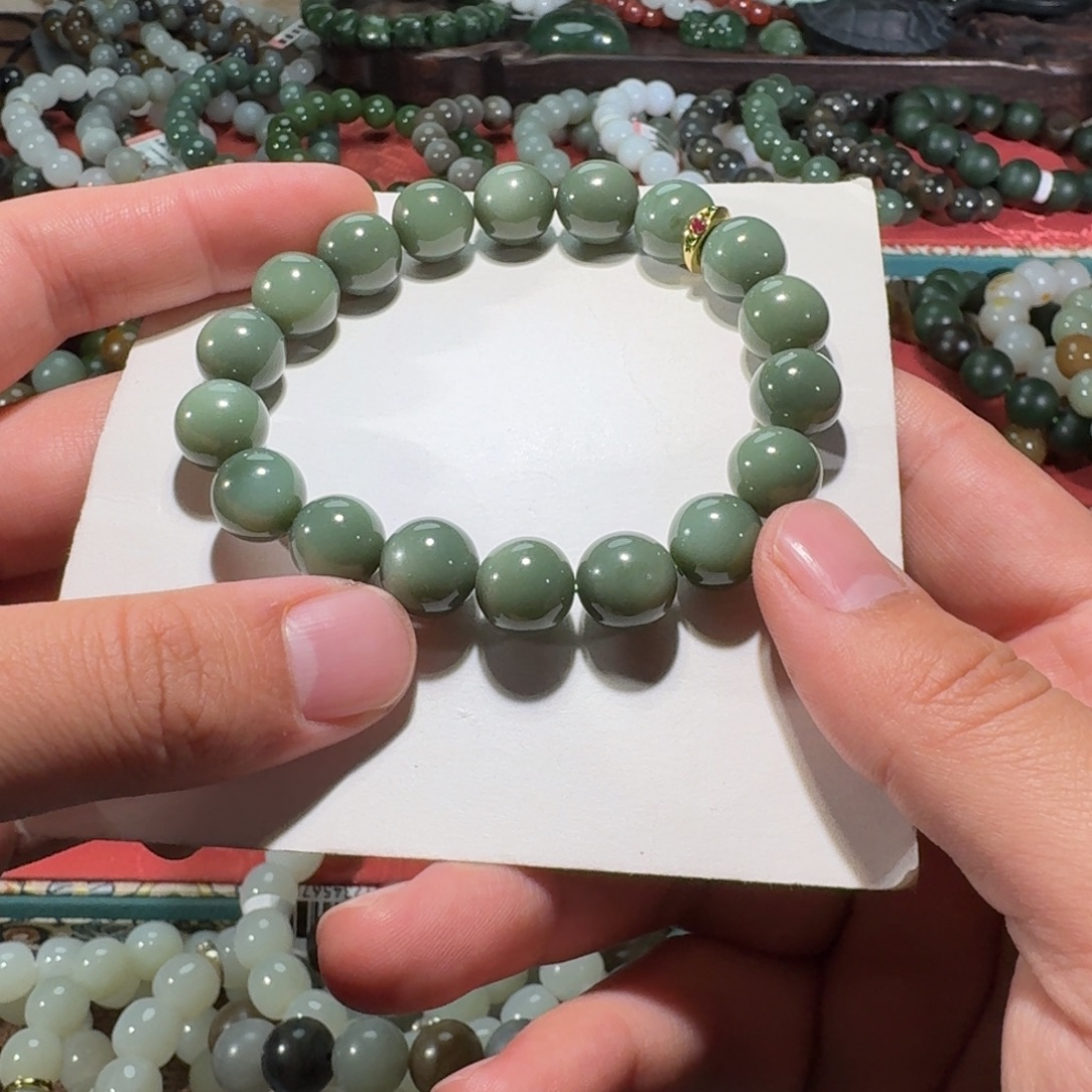 和田玉未镶嵌手链