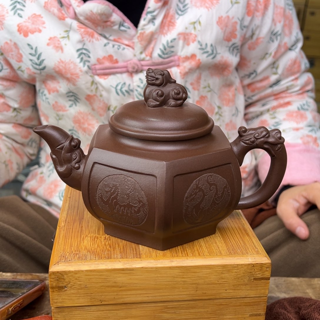 紫砂茶壶宜兴紫砂艺术