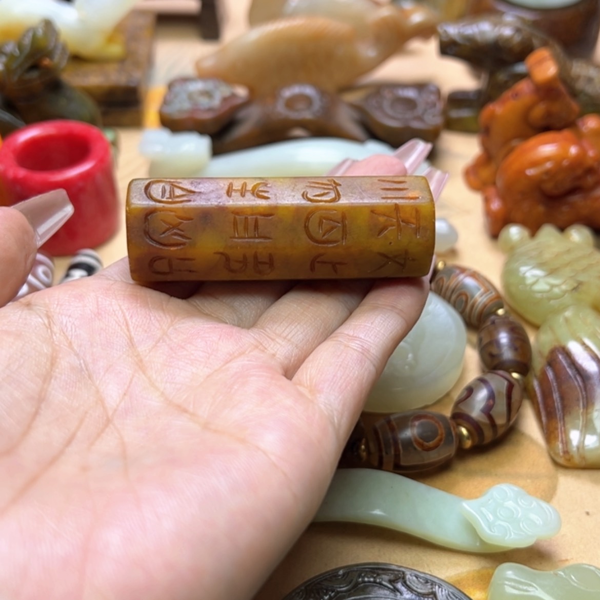 【闪购商品】蛇纹石玉颈饰未镶嵌