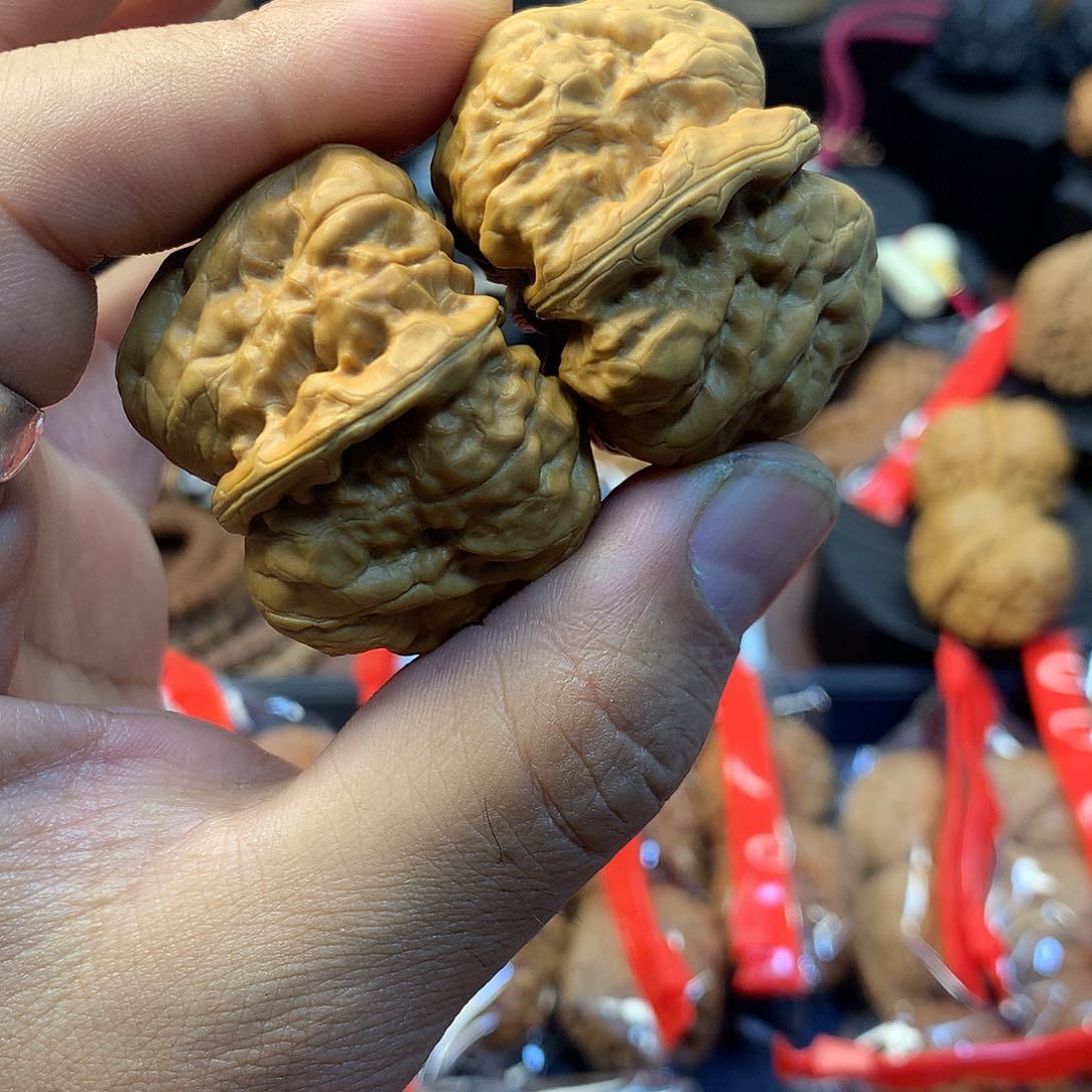 吊坠金刚菩提章*蛤蟆头核桃