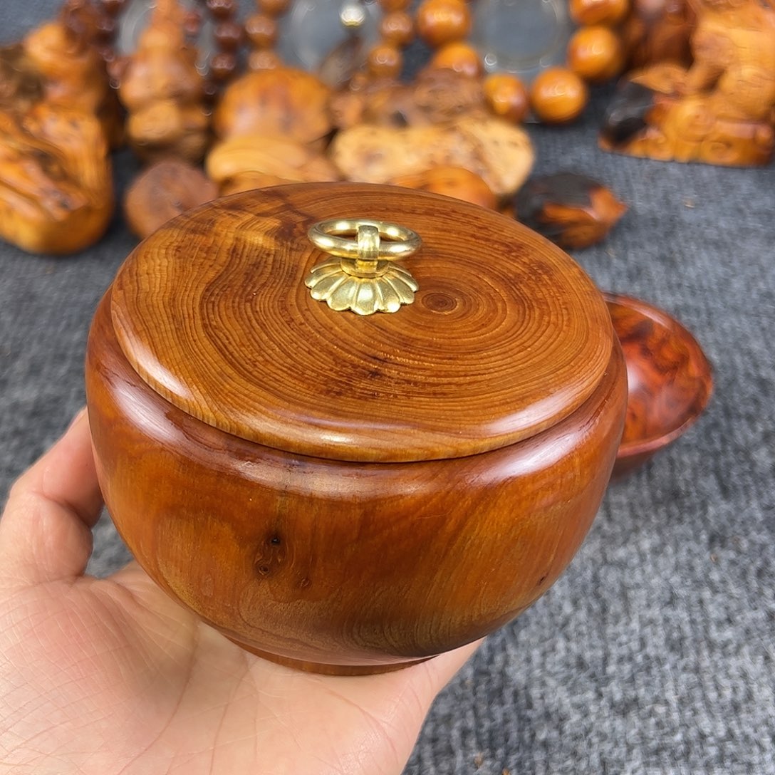 崖柏太行崖柏糖心玉华罐子，巨无霸