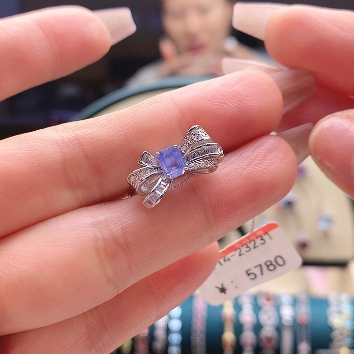蓝宝石戒指银S925镶嵌