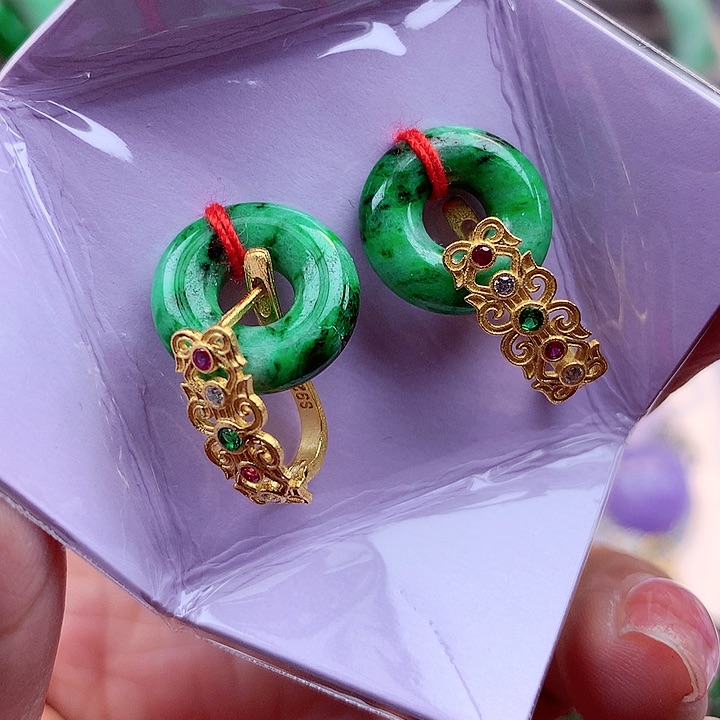 翡翠颈饰银S925镶嵌翡翠