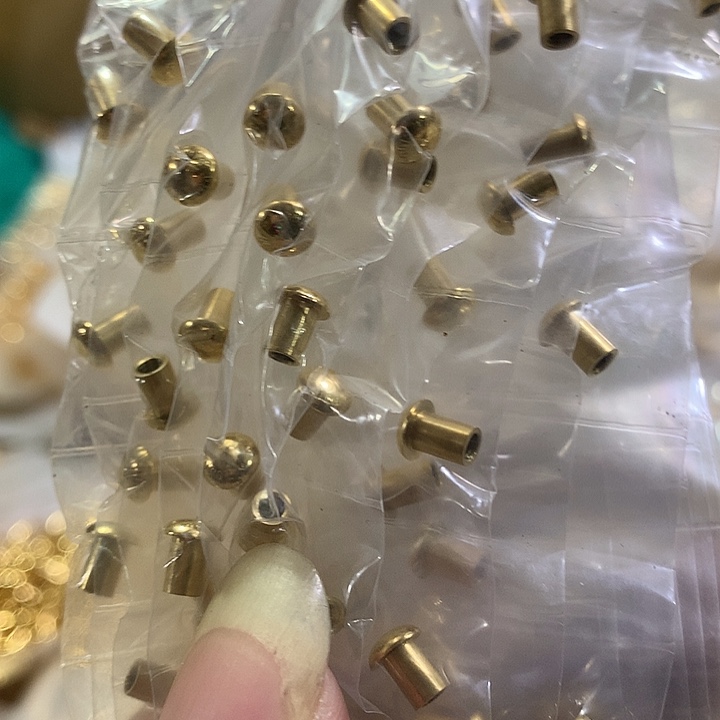 无纺布驴家5*5上螺丝钉10个