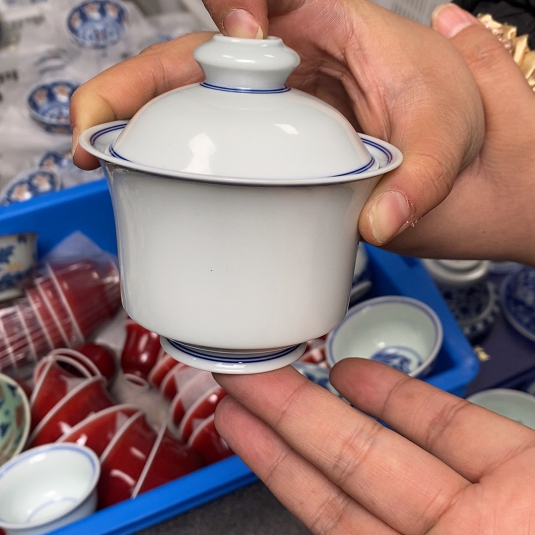 景德镇当代工艺品130毫升