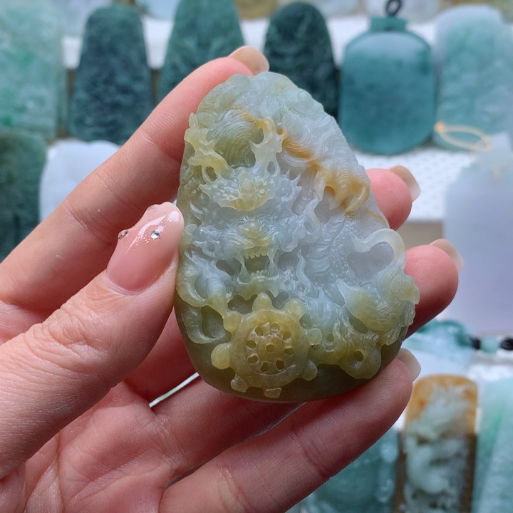 ο****定制翡翠未镶嵌龙牌