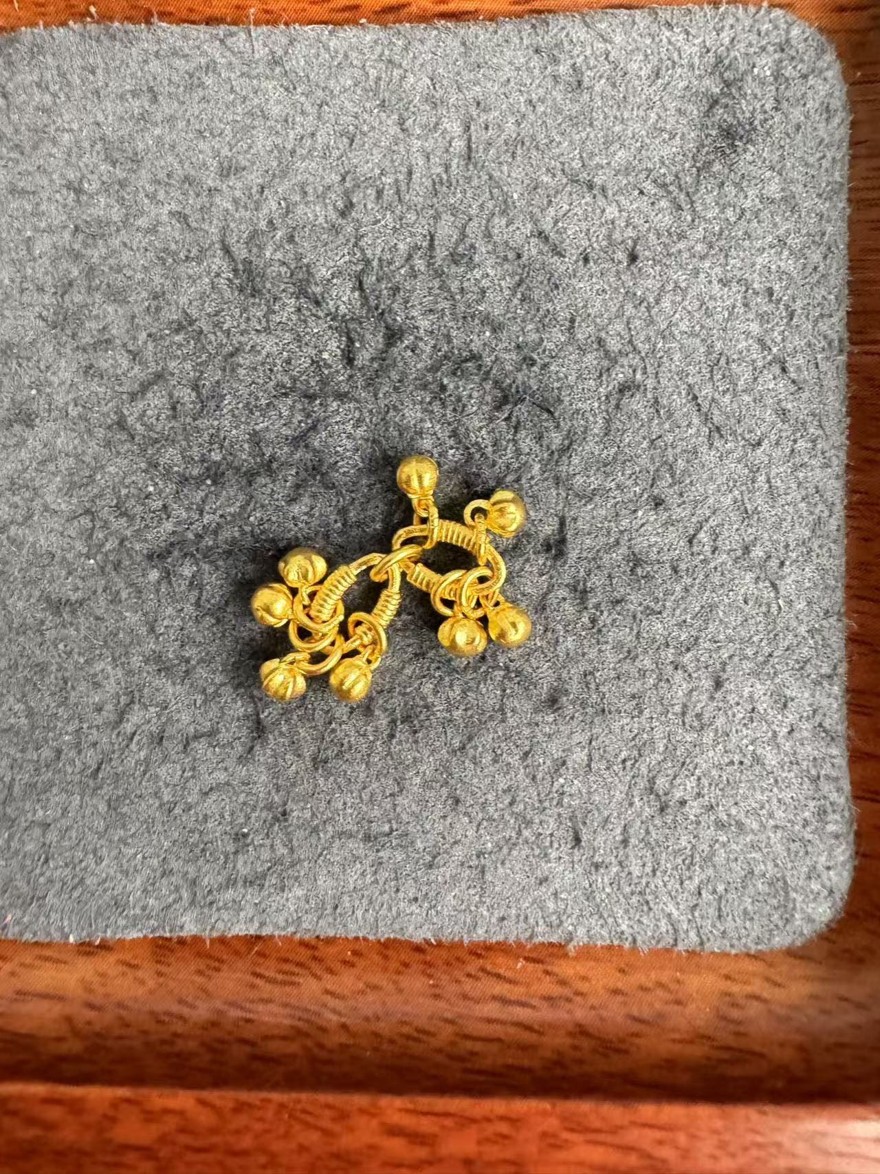 足金999 古法工艺硕果累累吊坠