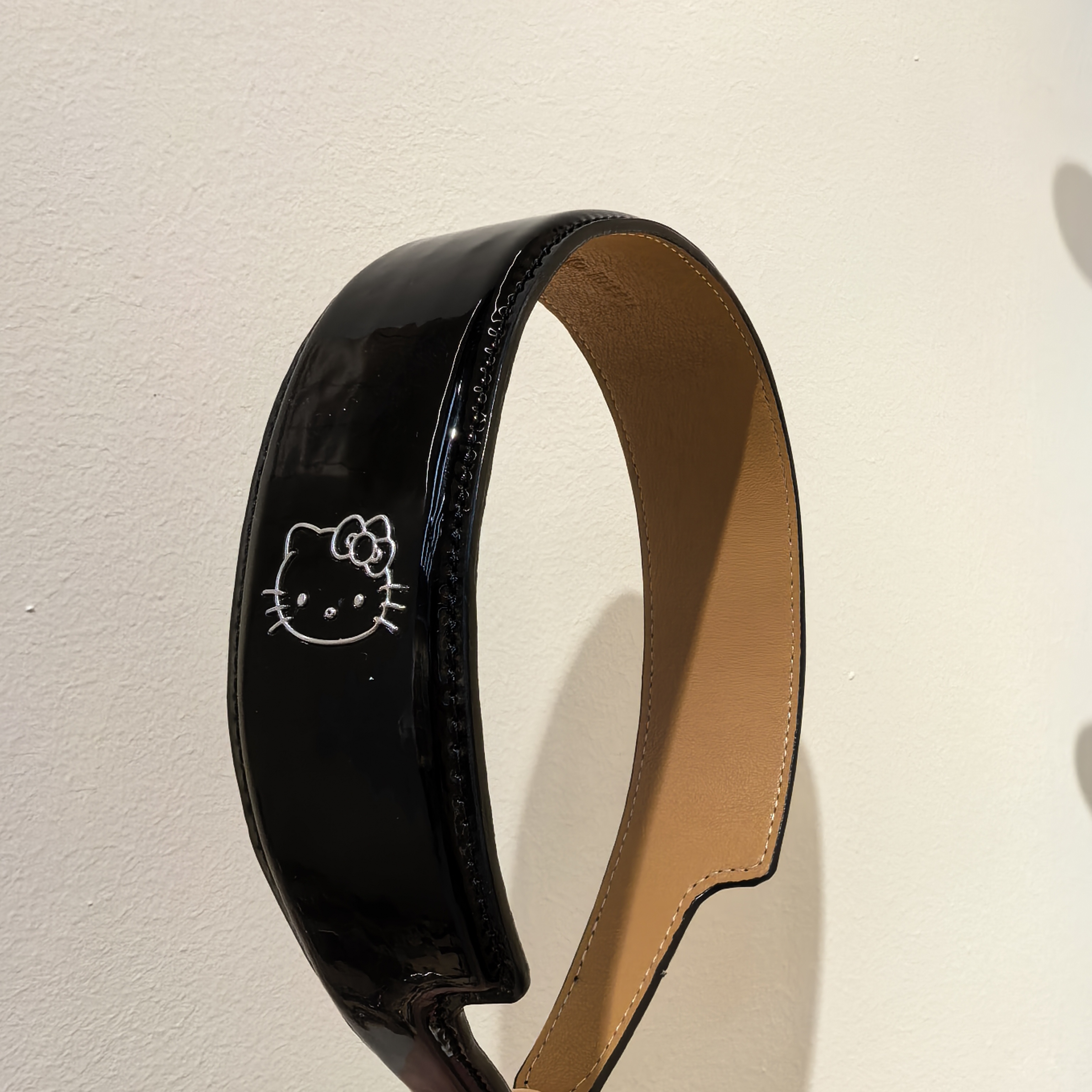 D618黑色皮皮KT猫咪高级发箍