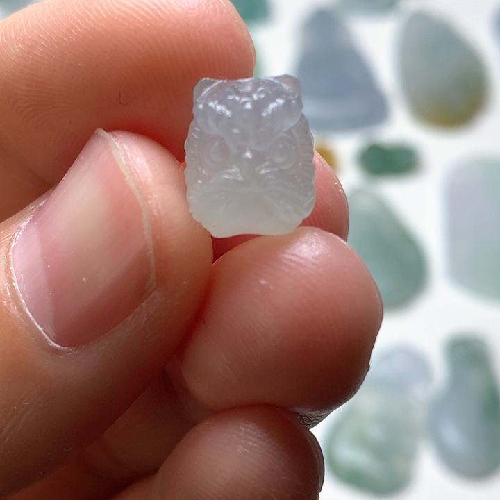 定制翡翠未镶嵌定制翡翠