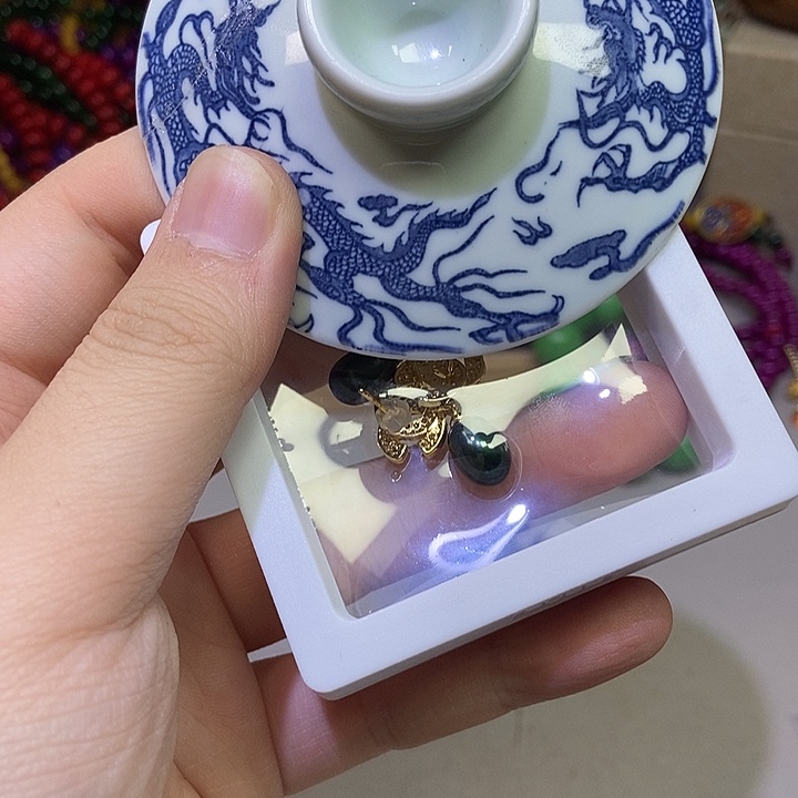 花岗石铁合金锆石铁合金