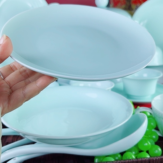 青瓷影青高白泥七英寸单只