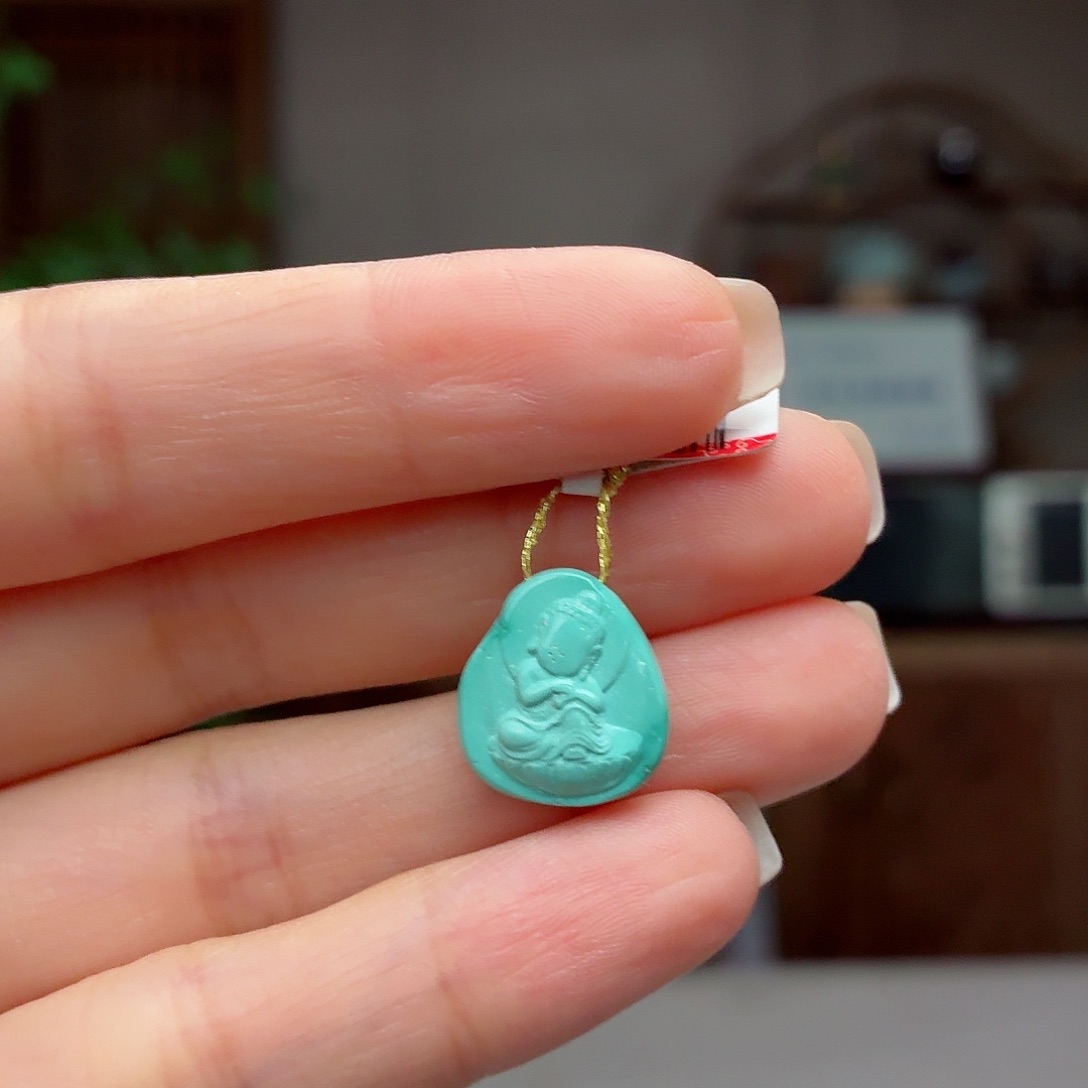 绿松石未镶嵌珠宝奇石