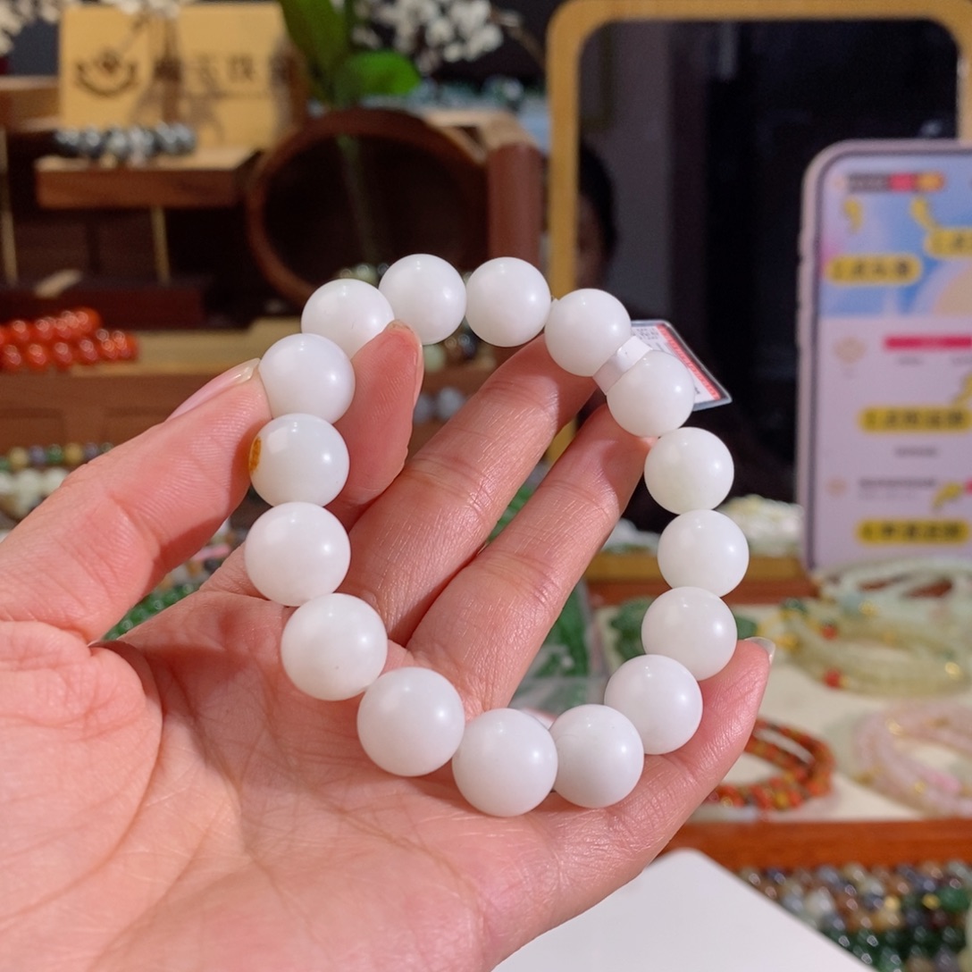 和田玉手串多样性拍一发一未镶嵌用****1