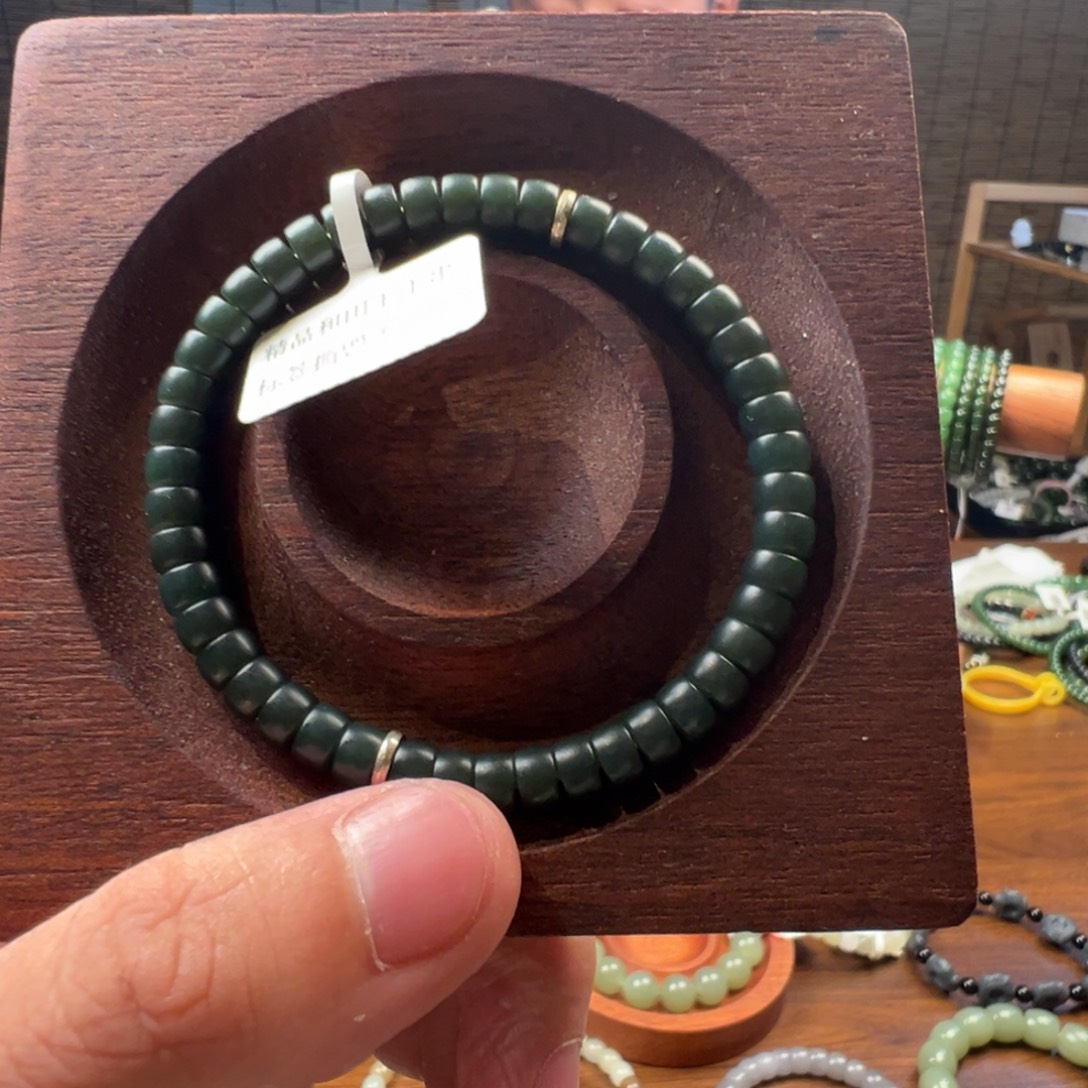 和田玉未镶嵌手链