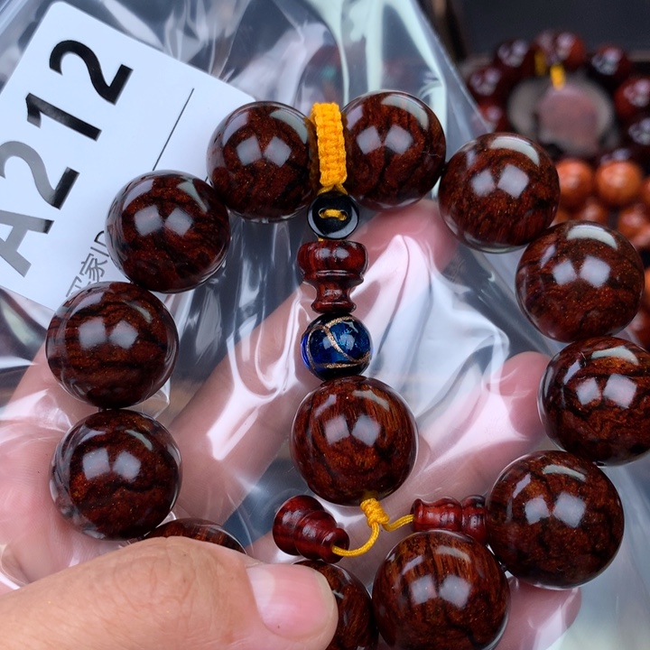 花梨木类老挝花梨2.0