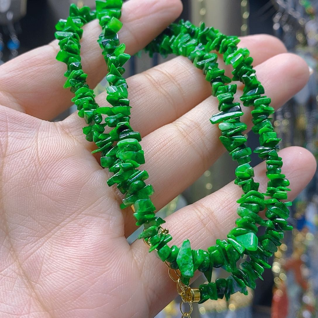 未镶嵌翡翠耳饰翡翠