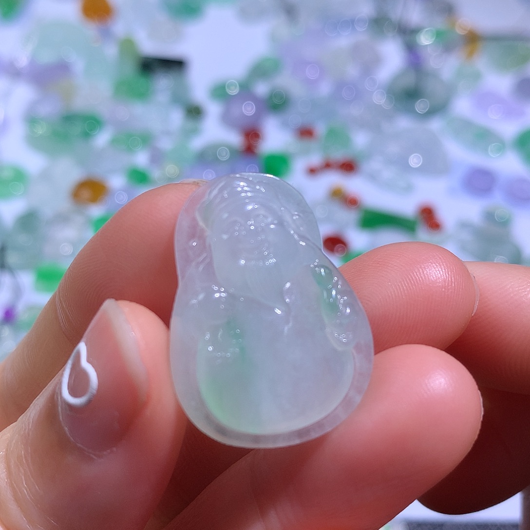 翡翠颈饰未镶嵌财财